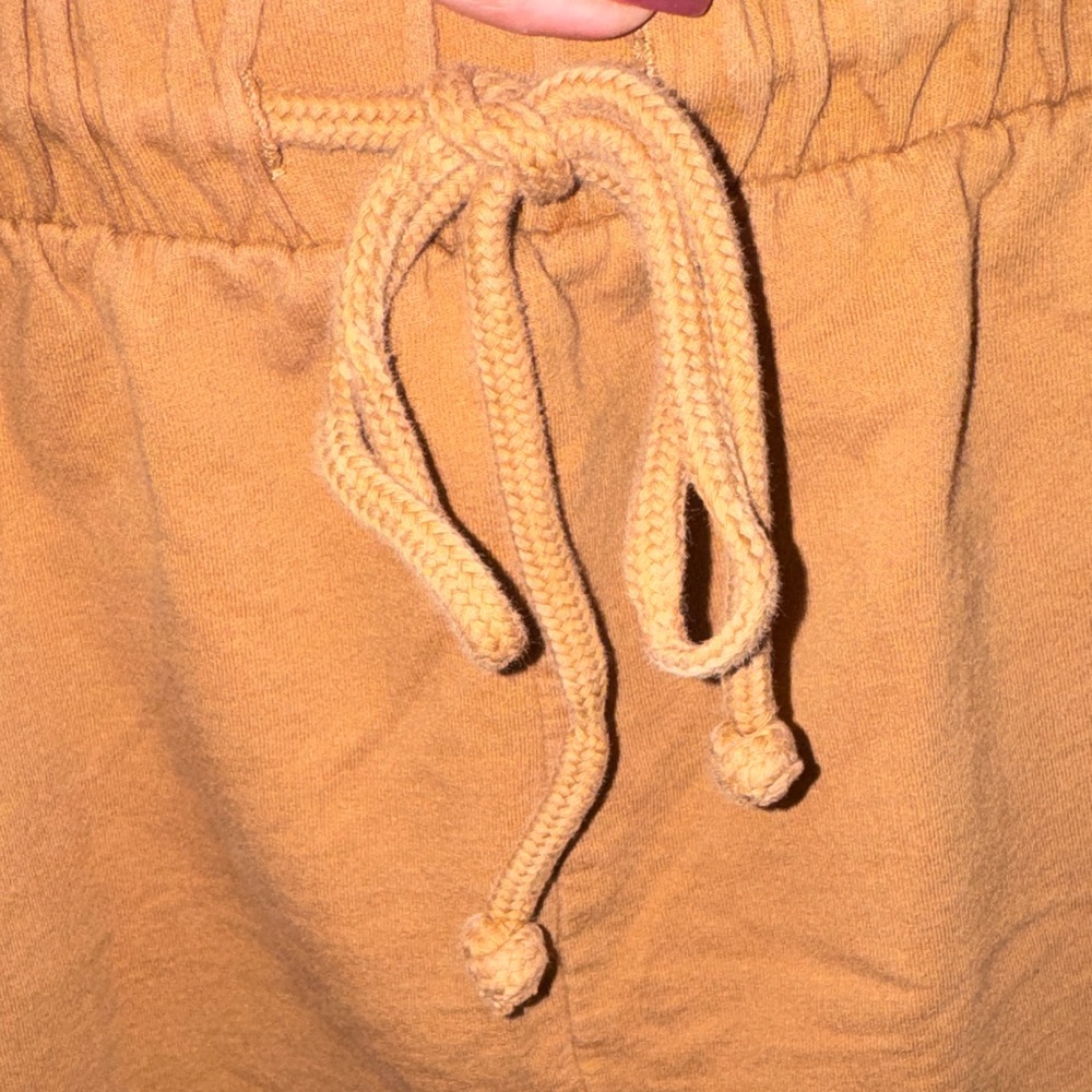 Forever 21- Women's Tan Drawstring Shorts Size Large - Picture 8 of 14